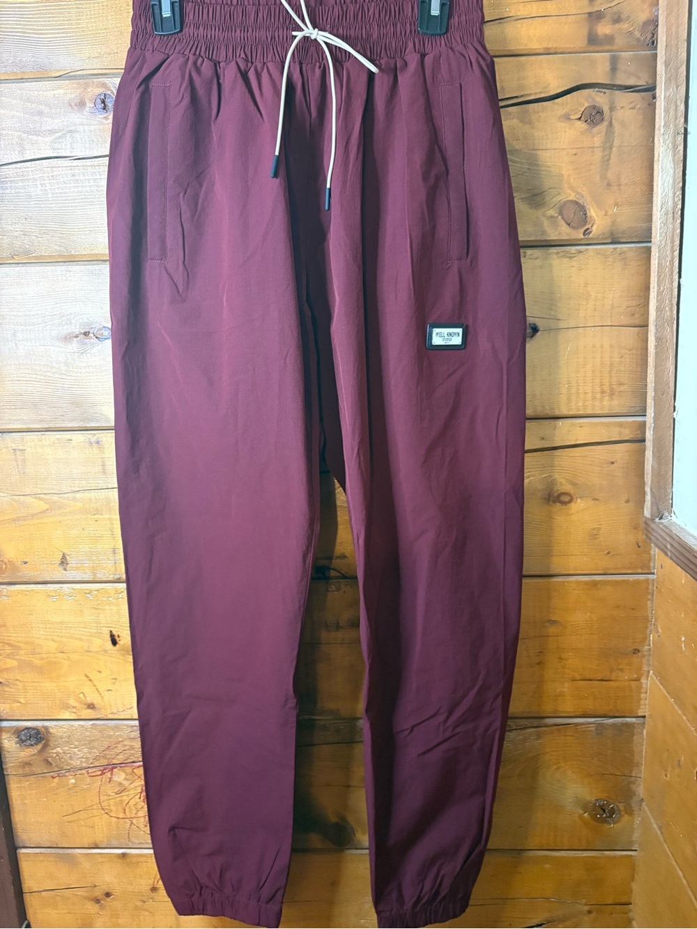 Well Known Studio maroon  Burgundy Drawstring Joggers size small